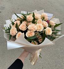 Букет Кремовые розы Латте в Вольно-Донской