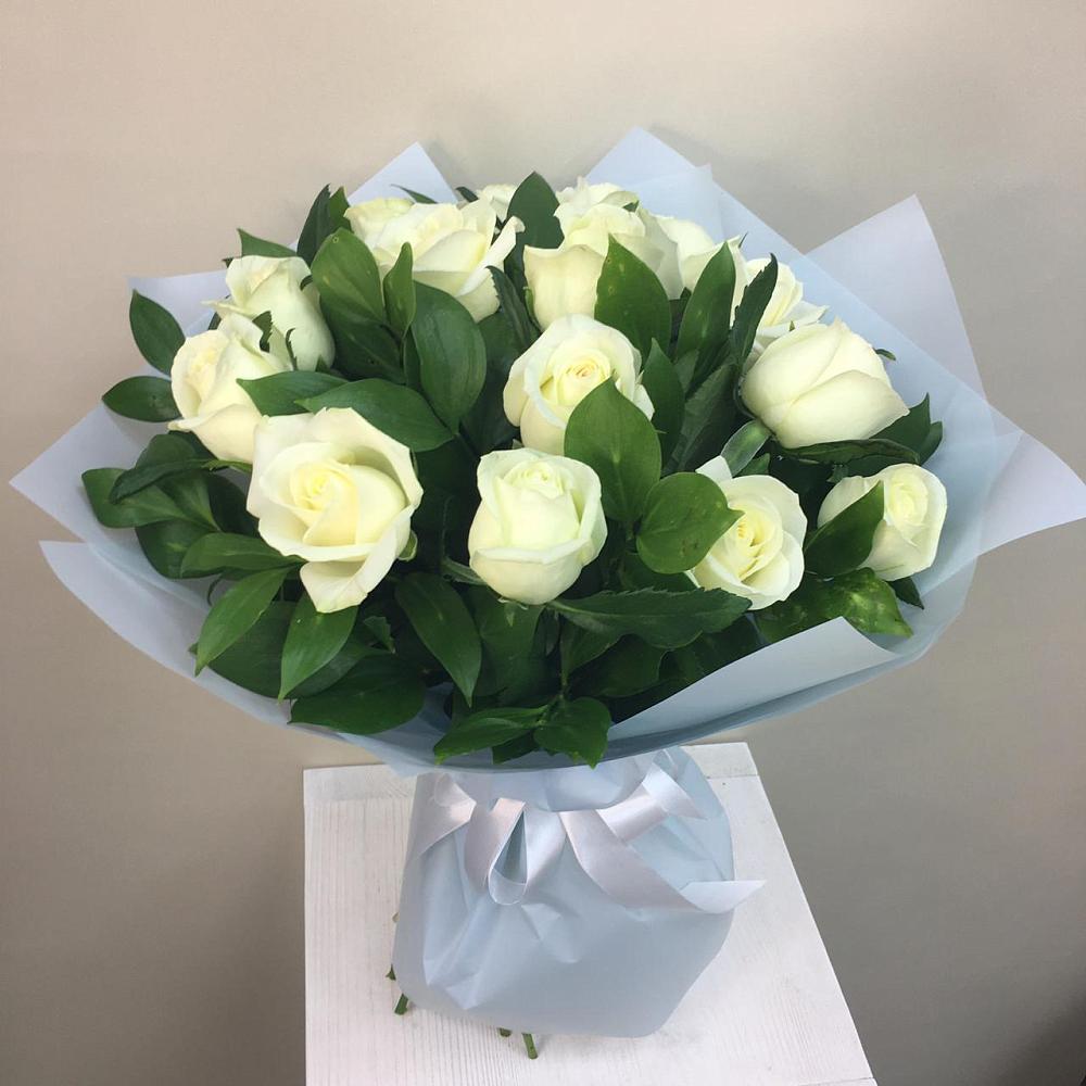 Букет 15 Белых роз Проуд в Вольно-Донской