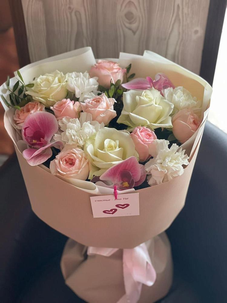 Букет цветов из: Орхидеи, Розы и Гвоздики в Вольно-Донской