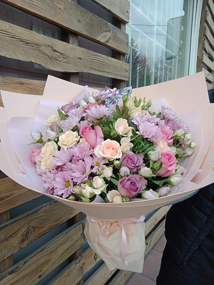 Букет цветов из: Розы и Хризантемы в Вольно-Донской