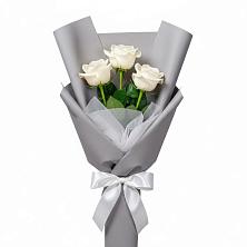Букет 3 белые розы в Вольно-Донской
