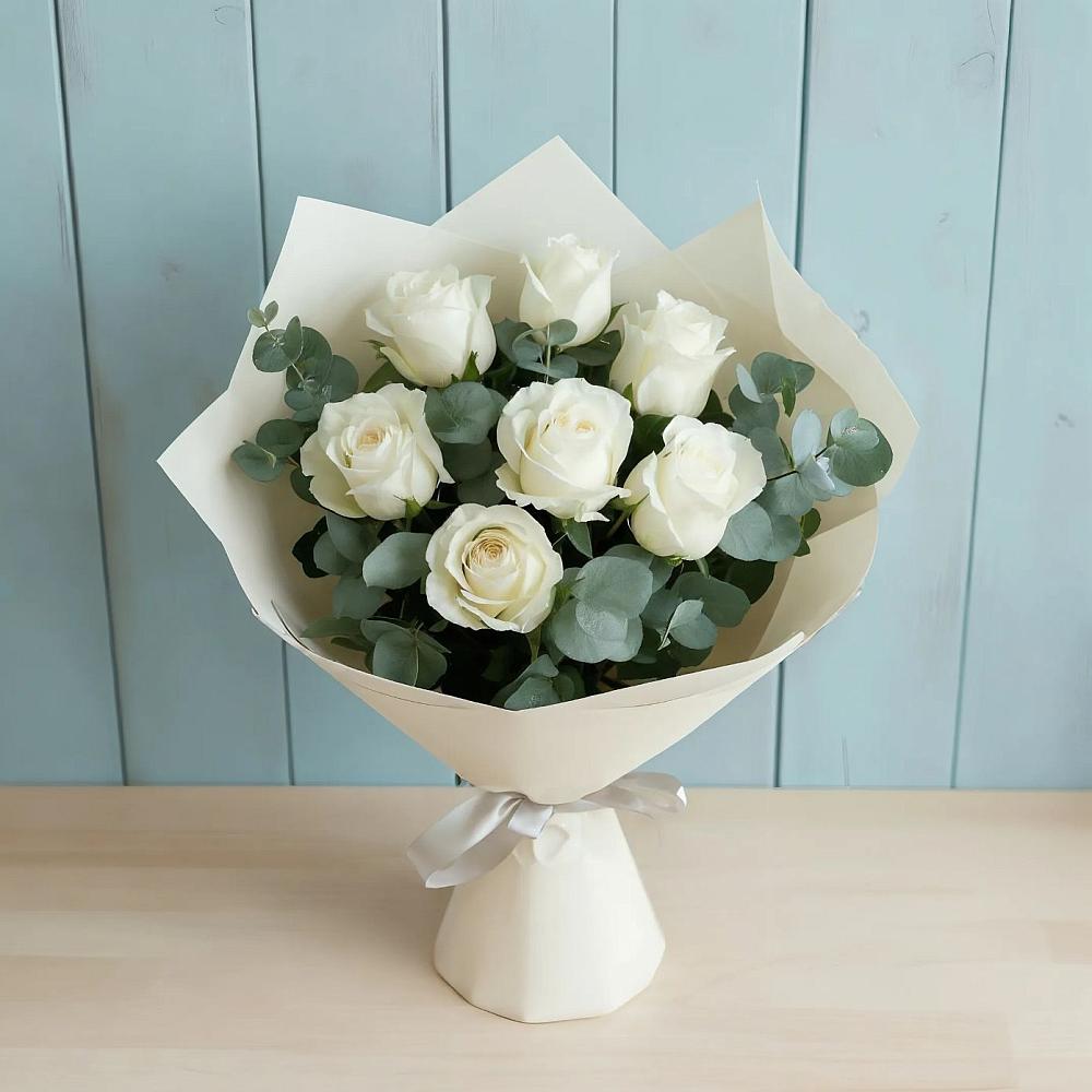 Букет Белые розы в Эвкалипте в Вольно-Донской