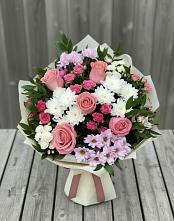Букет цветов из:  Альстромерии, Гвоздики, Розы и Хризантемы в Вольно-Донской