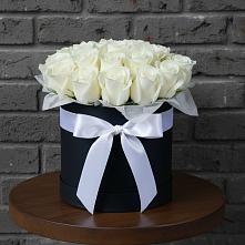 Цветочная композиция из Розы в шляпной коробке в Вольно-Донской